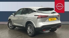 Nissan Qashqai 1.3 DiG-T MH Acenta Premium 5dr Petrol Hatchback